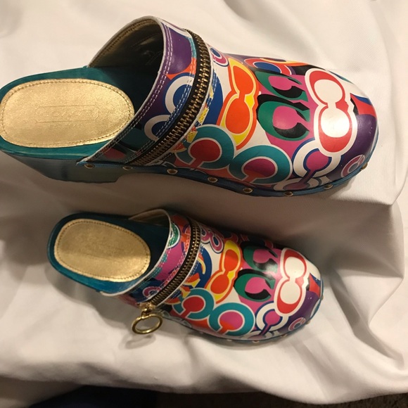Authentic Coach Signature C Jessi Clog - Picture 2 of 10